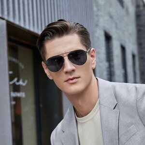 ΌTOX y UV400Jbg ˂Ȃ ̌^ NVbN pCbg ArG[^[ iCY ^t[ ^] hCu ނ X|[c TCNO AEghA t@bV