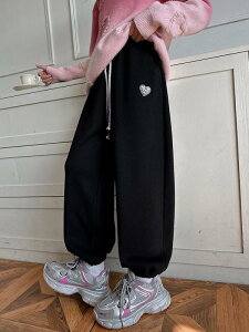 XEFbgpc ̎q K[Y WjA N  h  ؍ JWA O ʊw  [EFA n ȍf