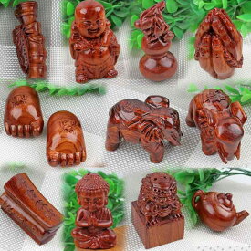 木彫り 花梨材 立体彫刻 掌玩物 置物 開運 金運 招福 魔除け 縁起物 ヒキュウ ライオン 銭袋 ひょうたん 元宝 象 金蟾 福袋 魚 干支 お守り インテリア