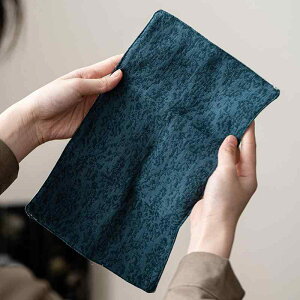 z z   Ȗ WK[hD a_ pNX eB[e[u}bg @ u[ _[Nu[ O[ ItzCg