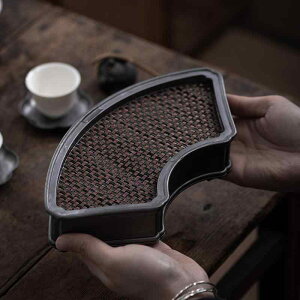  A  Î  d g a Be[W }{  g[ |bg}bg  ~   e[uEFA 