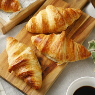 【R】フランス産【冷凍】クロワッサン 約80g×60個 | 個体差があるため数量は目安です