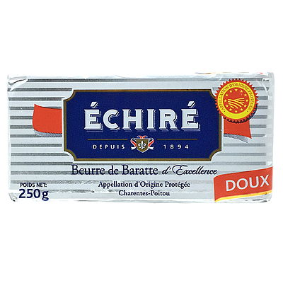 クリームに乳酸菌を加えて発酵させたバターです 英国王室 フランス大統領府等の御用達 フランス国内の三ツ星レストランでも愛用されています エシレバター 高品質 訳あり品送料無料 食塩不使用 ECHIRE 板 250g