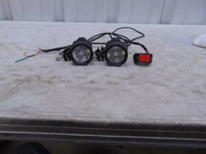 PAKRYS �I�[�g�o�C�h���C�r���O���C�g 12-60V LED �t�H�O�����v�o�C�N ATV UTV 40 ���b�g PAKRYS Motorcycle Driving Lights 12-60V LED Fog Lights for Bike ATV UTV 40W �y���s�A���i�z