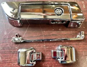 OS&D Advanblack n[[cA[pbNpN[qW&b`Lbg OS&D Advanblack CHROME HINGES & LATCH KIT FOR HARLEY TOUR PAK