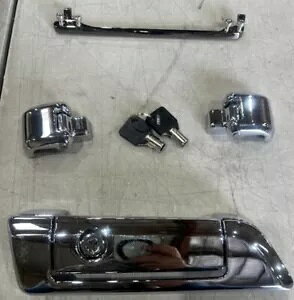 OS&D Advanblack n[[cA[pbNpN[qW&b`Lbg OS&D Advanblack CHROME HINGES & LATCH KIT FOR HARLEY TOUR PAK