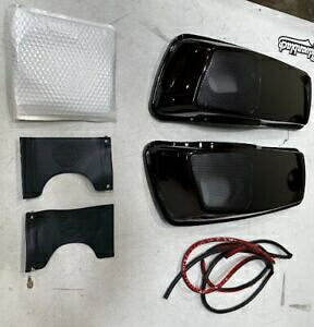 OS&D Advanblack ubN JCG 6X9 ThobO Xs[J[ W 2014 Nȍ~ c[Op OS&D Advanblack Blackened Cayenne 6X9 SADDLEBAG SPEAKER LIDS FOR 2014+ TOURING