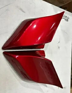 OS&D Advanblack Ember Red Sunglo 14 �Έȏ� HD �p�X�g���b�`�T�C�h�J�o�[�p�l�� OS&D Advanblack Ember Red Sunglo STRETCHED SIDE COVER PANEL FOR 14+ HD