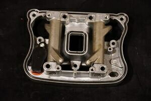 tgbJ[A[T|[g OEM 04-20 n[[X|[cX^[ XL 1200 883p Front Rocker Arm Support OEM For 04-20 Harley Sportster XL 1200 883