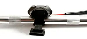vO USB Œnho[ - Xg[goCN Plug USB Fixing Handlebar - Streetmotorbike