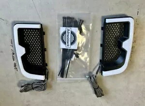 OS&D Advanblack zCgAtFAO XCb`obN tA LED Cg Ot OS&D Advanblack WHITE LOWER FAIRINGS SWITCHBACK FLARE LED LIGHTS WITH GRILLS