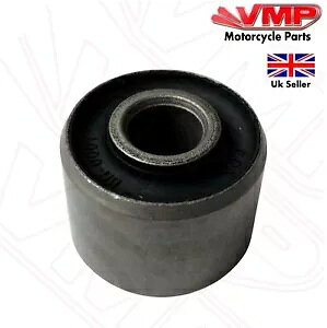 Lexmoto �����c�@ 125 ZN125T-34 �G���W���}�E���g�u�b�V�� �T�C�����g�u���b�N Lexmoto Monza 125 ZN125T-34 Engine Mount Bush Silent Block �y���s�A���i�z