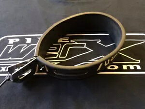 I[goC̔rCʒ݂艺XgbvuPbg͑ȉ~`̒}EgɃtBbg܂ Motorcycle Exhaust Can Hanging Strap Bracket to fit Oval Shape Central Mount