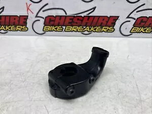 ���}�n Yzf R1M Yzf R1 M 2CR 2015 - 2019 �X���b�g���`���[�u�n�E�W���O Yamaha Yzf R1M Yzf R1 M 2CR 2015 - 2019 Throttle Tube Housing �y���s�A���i�z