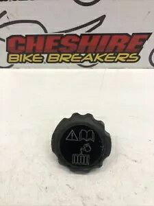 Triumph Street Triple 675 Abs 2013 - 2017 WG[^[ gbv LbvW Triumph Street Triple 675 Abs 2013 - 2017 Radiator Top Cap Lid