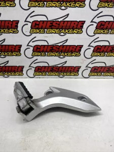 Wk Bikes Sx 125 Euro 5 2020 - 2023 ���A�E���t�b�g���X�g �t�b�g���X�g�y�O Wk Bikes Sx 125 Euro 5 2020 - 2023 Rear Right Side Footrest Foot Rest Peg �y���s�A���i�z