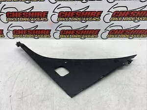 �A�v�����A RS4 125 4t 2011 - 2016 �E���V�[�g�C���t�B���t�F�A�����O Aprilia Rs4 125 4t 2011 - 2016 Right Side Seat Infill Fairing �y���s�A���i�z