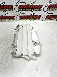 �x�[�^ 300 Rr 2t 2020 - 2024 �E�����W�G�[�^�[ �O���� �J�o�[ �K�[�h Beta 300 Rr 2t 2020 - 2024 Right Side Radiator Grill Cover Guard �y���s�A���i�z