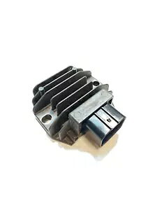 �X�Y�L AN 400 �o�[�O�}�� 400 2017 - 2021 �d�����M�����[�^�[ Suzuki AN 400 Burgman 400 2017 - 2021 Voltage Regulator �y���s�A���i�z