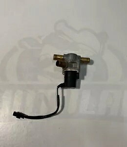 ホンダ CBR 600 RR 2003-2004 PC37 セカンドエアバルブセンサー- Honda CBR 600 RR 2003-2004 PC37 Second Air Valve Sensor-