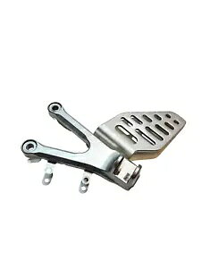 ���}�n YZF-R6 RJ11 RJ15 2006 - 2016 �����t�b�g���X�g �n���K�[ Yamaha YZF - R6 RJ11 RJ15 2006 - 2016 Left Side Footrest Hanger �y���s�A���i�z