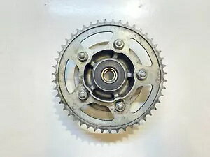 �z���_ XL1000 �o���f�� 1999 - 2001 ���A �X�v���P�b�g �n�u�t�� Honda XL1000 Varadero 1999 - 2001 Rear Sprocket with Hub �y���s�A���i�z