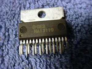 IC  HA13119 `bvAvWσ`bv PC HBe[W IC HITACHI HA13119 One Chip Amplifier Integrated Chip PC Circuit Board Vintage