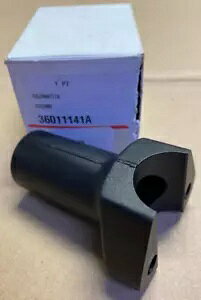 Ducati OEM BLK �n���h���o�[ �R���� �N�����v 2010-2012 �����e�B�X�g���[�_ 1200 ���f�� 36011141A Ducati OEM Blk Handlbar Column Clamp 2010-2012 Multistrada 1200 Models 36011141A �y���s�A���i�z