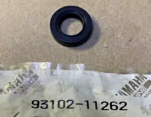 }n OEM V_[ wbh IC V[ XT550 XT600 SRX600 93102-11262-00 Yamaha OEM Cylinder Head Oil Seal XT550 XT600 SRX600 93102-11262-00
