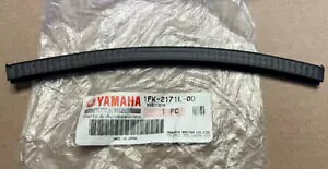 }n TChJo[ ^N[ FZ6 FZ6R XSR700 XVS650 XVS11 1FK-2171L-00-00 Yamaha OEM Side Cover, Tank Molding FZ6 FZ6R XSR700 XVS650 XVS11 1FK-2171L-00-00