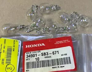 z_ OEM ou 12v 18w ^[VOi x8 SA50 SB50 G[g 50 XN[^[ 34901-SB3-671 Honda OEM Bulb 12v 18w Turn Signal x8 SA50 SB50 Elite 50 Scooter 34901-SB3-671