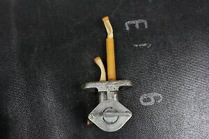 2007 }n TTR50 OEM ~Nj KX^N ybgRbN B4342 2007 Yamaha TTR50 OEM Mikuni Gas Tank Petcock B4342