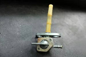 2004 z_ Crf150f K\^NybgRbN B4453 2004 Honda Crf150f Gas Tank Petcock B4453