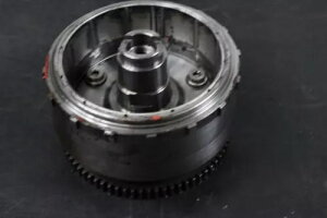 2012 �z���_ �t�H�A�}�� TRX500 OEM �t���C�z�C�[�� B4387 2012 Honda Foreman TRX500 OEM Flywheel B4387 �y���s�A���i�z