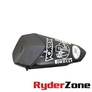 15 - 2024 }n YZF R1 㕔ȃJEȔwʍFvX`bNCT[g 15 - 2024 YAMAHA YZF R1 REAR SEAT COWL PASSENGER BACK BLACK PLASTIC INSERT