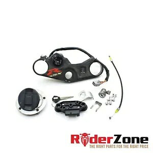 2007 2008 �X�Y�L GSXR1000 ���b�N�Z�b�g�_�΃X�C�b�`�K�X�L���b�v�L�[�g���v���c���[�N�����v 2007 2008 SUZUKI GSXR1000 LOCK SET IGNITION SWITCH GAS CAP KEY TRIPLE TREE CLAMP