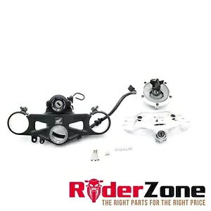 2017 - 2019 z_ CBR1000RR bNZbg_΃LbggJo[KXLbv{g OEM 2017 - 2019 HONDA CBR1000RR LOCK SET IGNITION KIT TRIM COVER GAS CAP BOLTS OEM