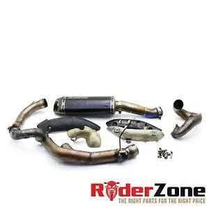 2017 - 2020 hDJeB X^[ 1200 S R AN|Bb`rCtpCv}t[ 2017 - 2020 DUCATI MONSTER 1200 S R AKRAPOVIC EXHAUST DAMAGED FULL PIPE MUFFLER