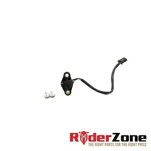 2001 - 2006 z_ CBR600F4I Xs[hZT[Xs[h[^[C[vOn[hEFA{g 2001 - 2006 HONDA CBR600F4I SPEED SENSOR SPEEDOMETER WIRE PLUG HARDWARE BOLT