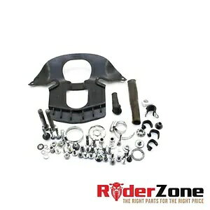2010 - 2014 AvA RSV4 R {g n[hEFA Zbg bV[ vX`bN gv c[ Jo[ 2010 - 2014 APRILIA RSV4 R BOLTS HARDWARE SET WASHER PLASTIC TRIPLE TREE COVER