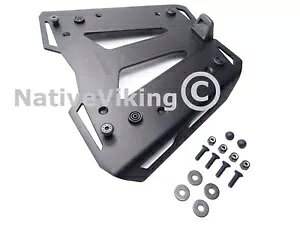 Givi M8B ���m�L�[ �v���[�g �u���b�N �A���~�j�E�� Givi M8B Monokey Plate black aluminium �y���s�A���i�z
