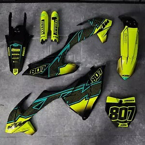 �v���X�`�b�N + �O���t�B�b�N KTM SX 85 2018-2024 �J�X�^�� ���[�X�ԍ� Plastics + Graphics KTM SX 85 2018-2024 Custom race number �y���s�A���i�z