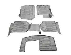 {̃tH[h GxXg UA SV^o[ }bg 5 Zbg Genuine Ford Everest UA All Weather Rubber Mats Set Of 5