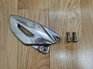 gCAt Xg[ggv675R 2008N q[K[hv[gpl E  Triumph Street Triple 675 R 2008 Heel Guard Plate Panel Right Genuine