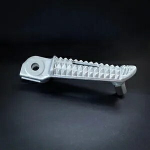 �t�����g�E�t�b�g���X�g�t�b�g�y�O�����p Triumph Thruxton R1200 2016-2019 Front Right Footrest Foot Peg Replacement for Triumph Thruxton R1200 2016-2019