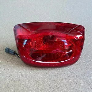 ���A�u���[�L���C�g�����p Vespa LX 50 125 150 LXV 50 125 58263R 639281 Rear Brake Light Replacement for Vespa LX 50 125 150 LXV 50 125 58263R 639281 �y���s�A���i�z