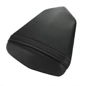 �u���b�N�㕔���ȏ�q�s���I���l�H��v���}�n YZF R6 2006-2007 Black Rear Seat Passenger Pillion Artificial Leather For Yamaha YZF R6 2006-2007 �y���s�A���i�z
