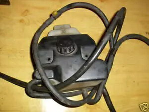 Kawasaki GPZ 400 WG[^[g^N Kawasaki GPZ 400 Radiator Expansion Tank