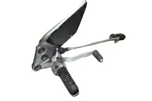 �t�b�g���X�g�V�X�e�� ����+�V�t�g���o�[ �X�Y�L GSF1200�o���f�B�b�g GV75A- Footrest system for the left + shift lever Suzuki GSF 1200 bandit GV75A- �y���s�A���i�z
