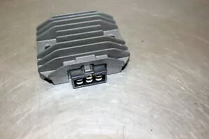 Kawasaki ZZR 600 ( ZX 600 E ) {bNX1 Kawasaki ZZR 600 ( ZX 600 E ) Rectifier Box1